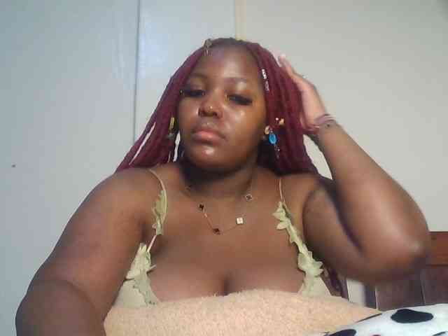 CuteTinkerbella webcam