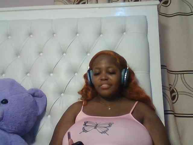 CuteTinkerbella webcam