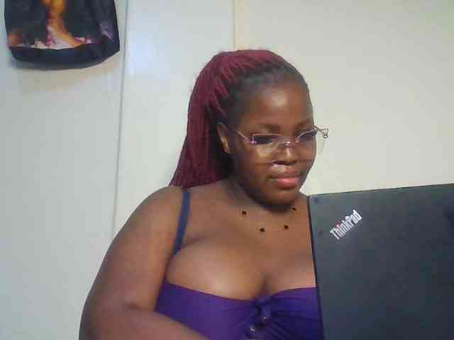 CuteTinkerbella webcam