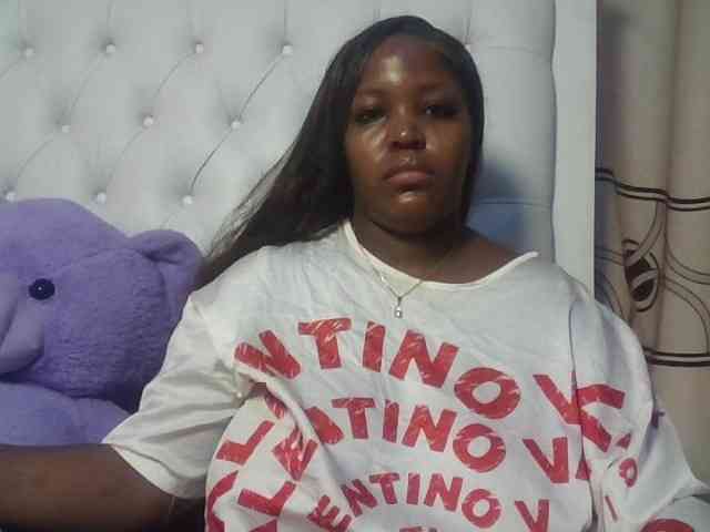 CuteTinkerbella webcam