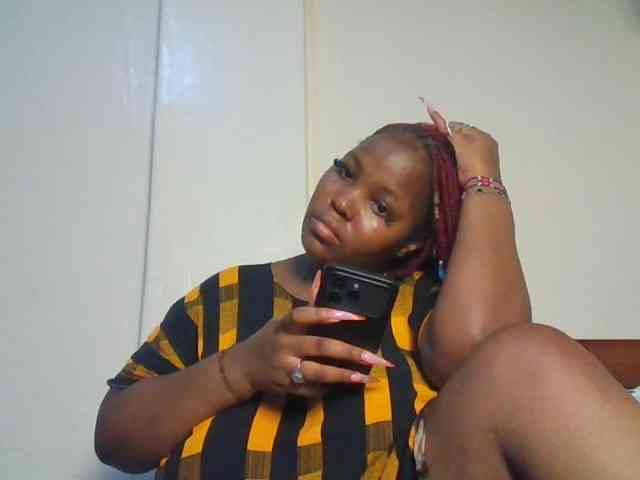 CuteTinkerbella webcam