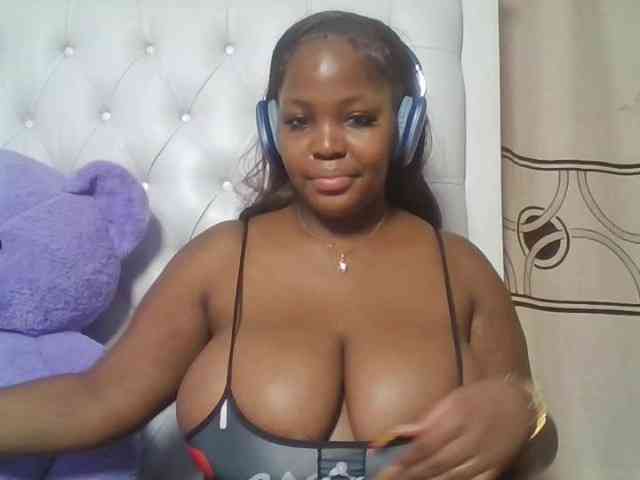 CuteTinkerbella webcam