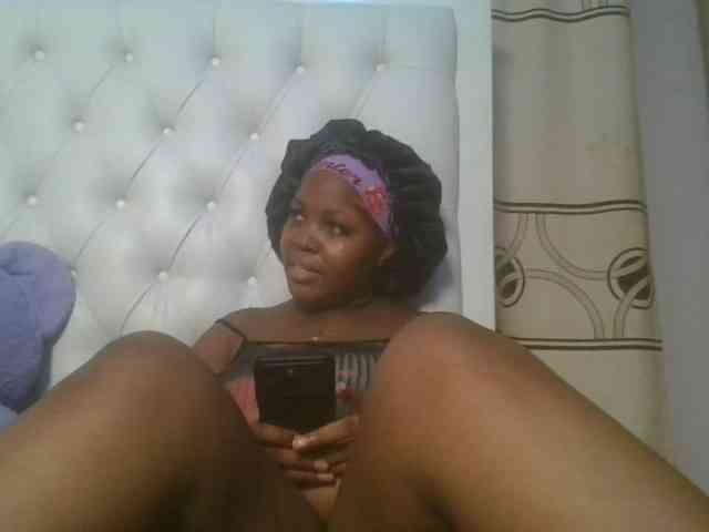 CuteTinkerbella webcam