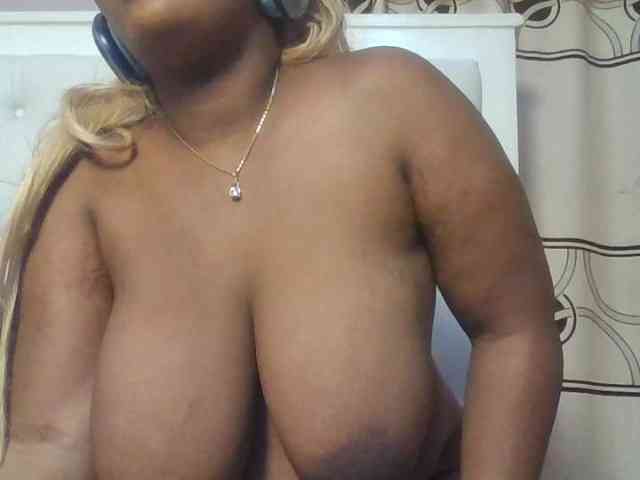 CuteTinkerbella Live Webcam on BongaCams