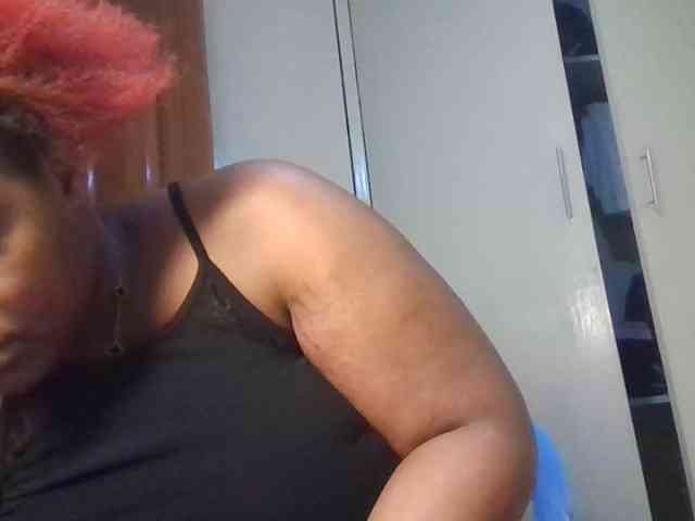 CuteTinkerbella webcam