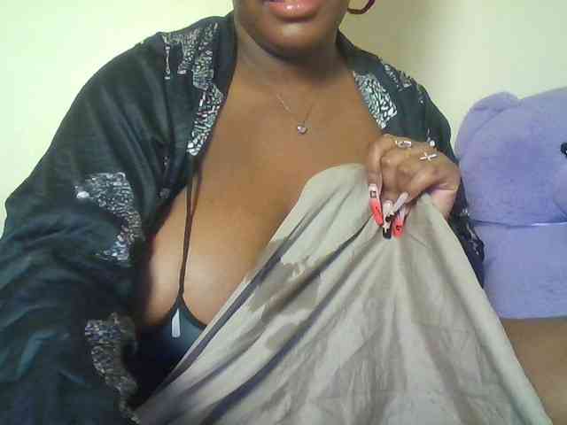 CuteTinkerbella webcam
