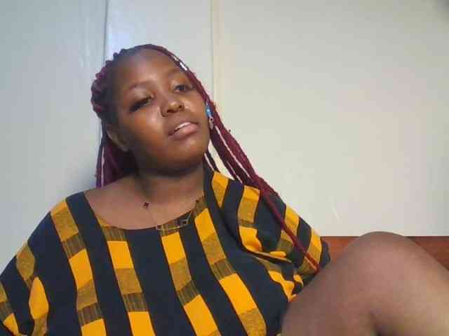 CuteTinkerbella webcam