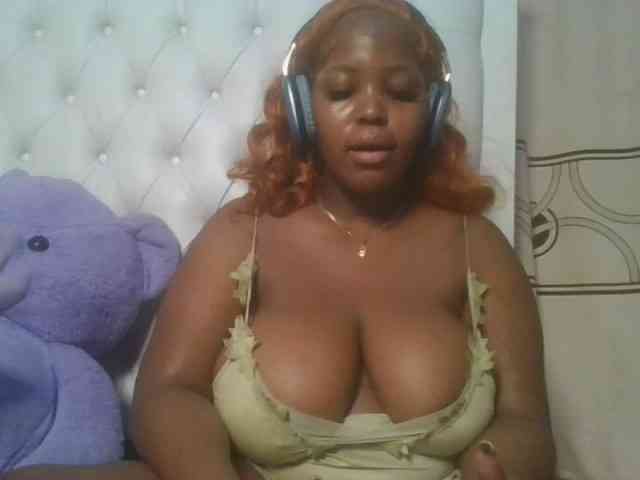 CuteTinkerbella webcam