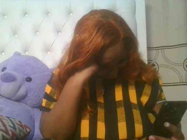 CuteTinkerbella webcam