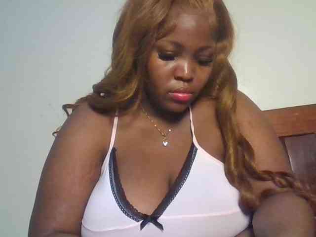CuteTinkerbella webcam