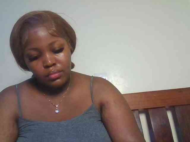 CuteTinkerbella webcam
