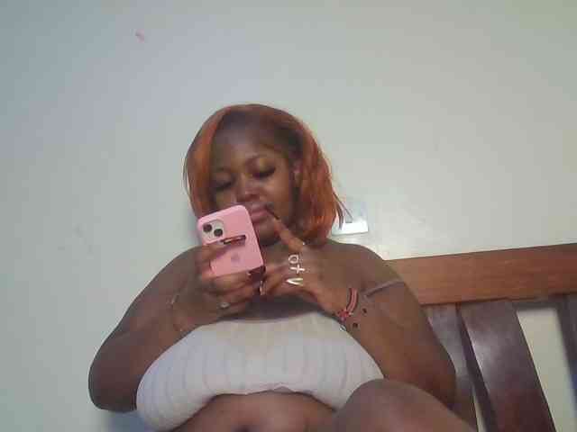 CuteTinkerbella webcam