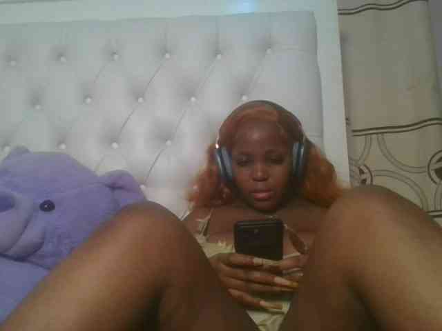 CuteTinkerbella webcam