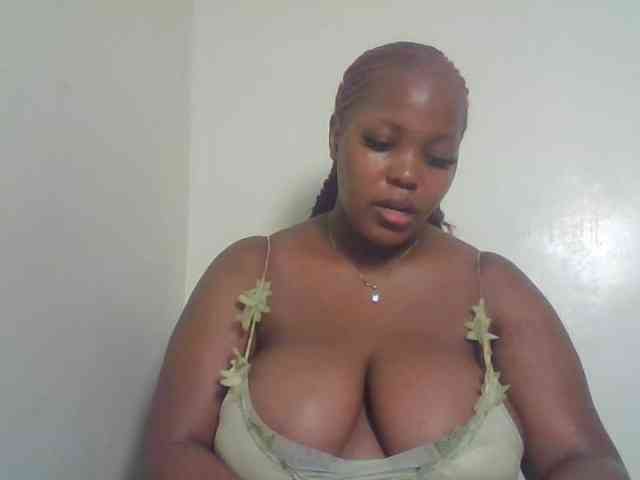 CuteTinkerbella webcam