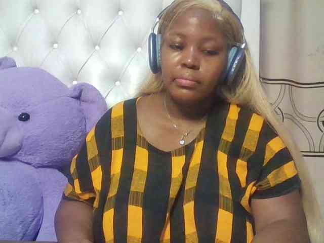 CuteTinkerbella webcam