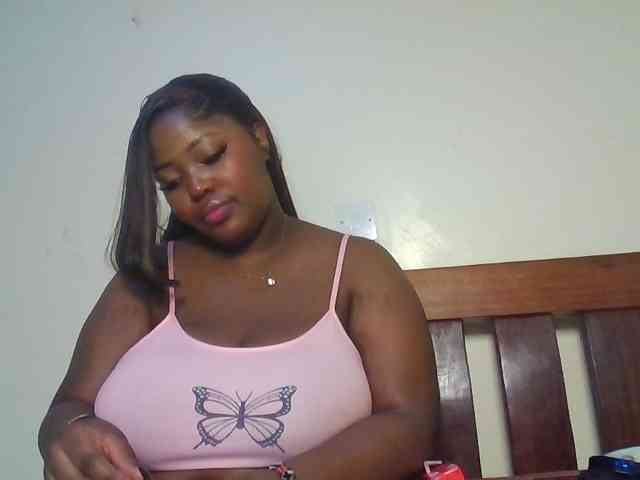 CuteTinkerbella webcam
