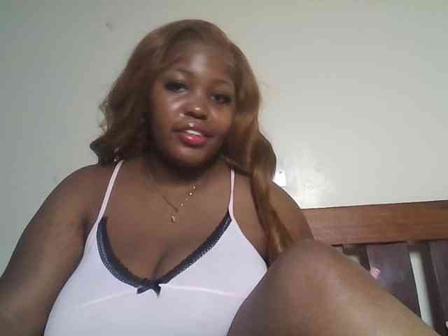 CuteTinkerbella webcam