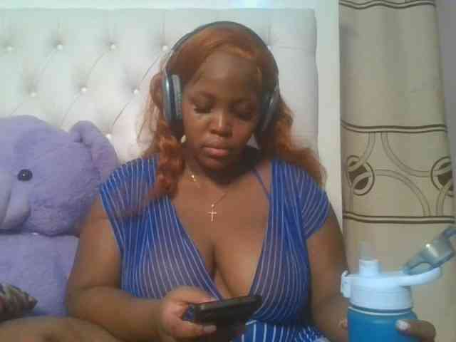 CuteTinkerbella webcam