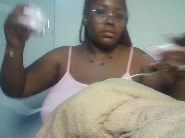 CuteTinkerbella webcam