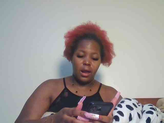 CuteTinkerbella webcam