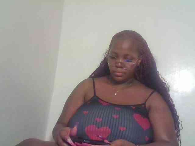 CuteTinkerbella webcam