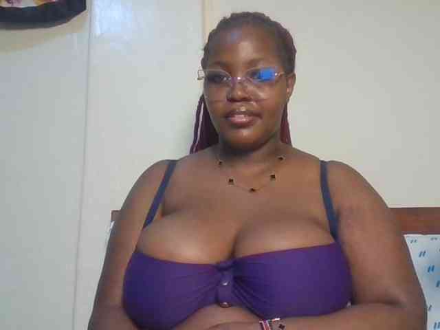 CuteTinkerbella webcam