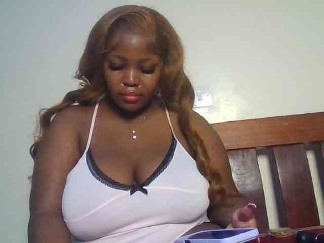 CuteTinkerbella webcam