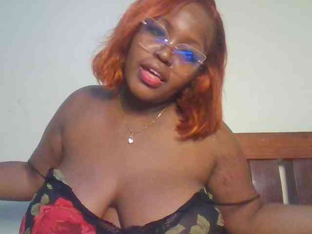 CuteTinkerbella webcam