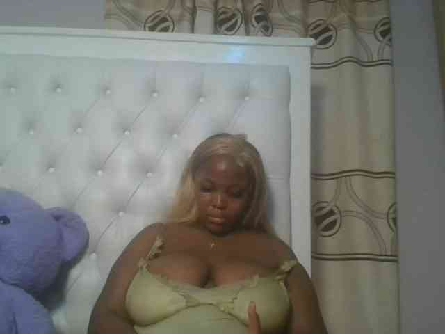 CuteTinkerbella webcam