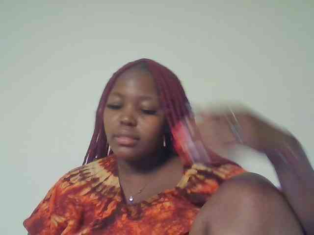 CuteTinkerbella webcam