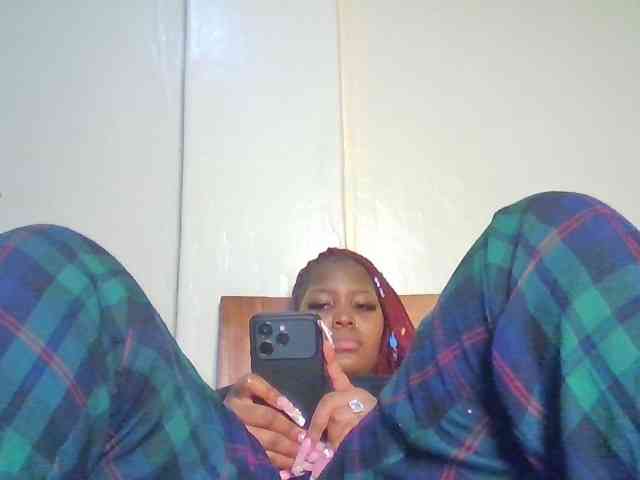 CuteTinkerbella webcam