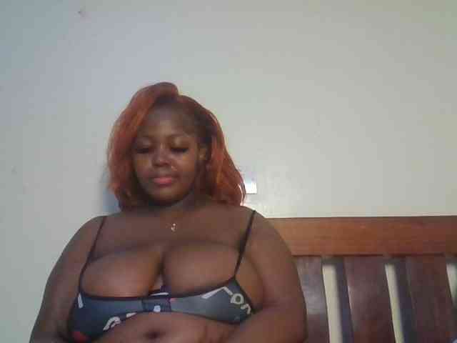 CuteTinkerbella webcam