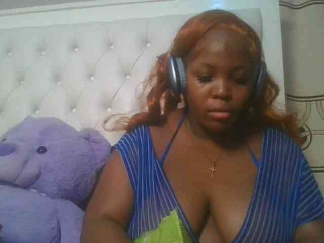 CuteTinkerbella webcam