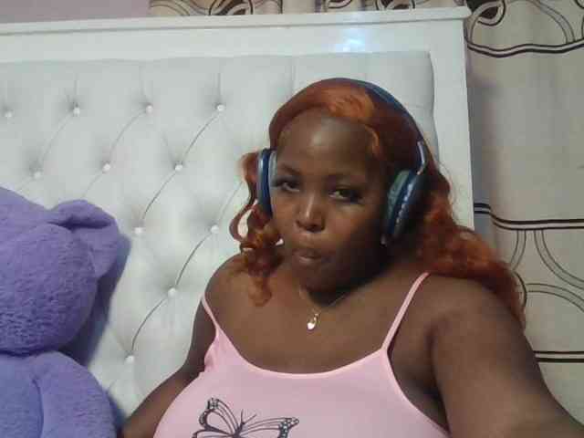 CuteTinkerbella webcam