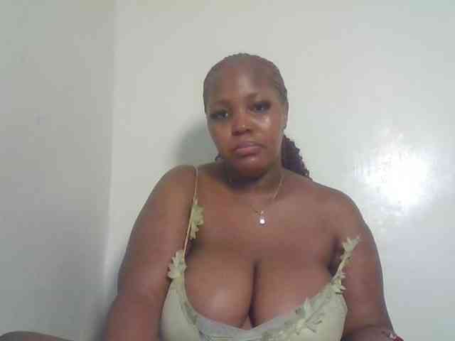 CuteTinkerbella webcam