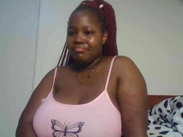 CuteTinkerbella webcam