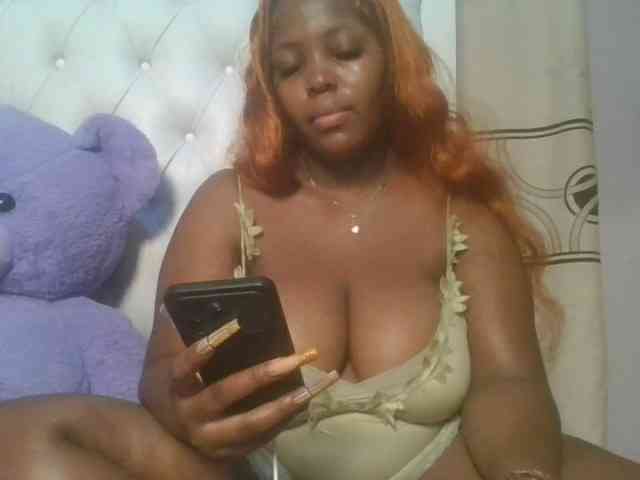 CuteTinkerbella webcam