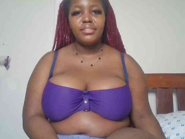 CuteTinkerbella webcam
