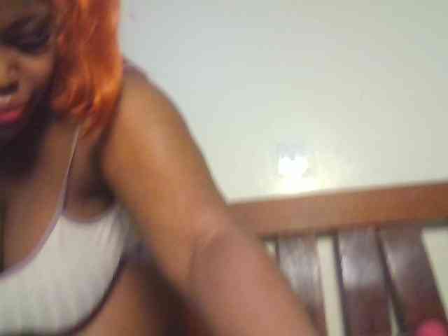 CuteTinkerbella webcam