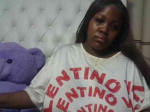 CuteTinkerbella webcam