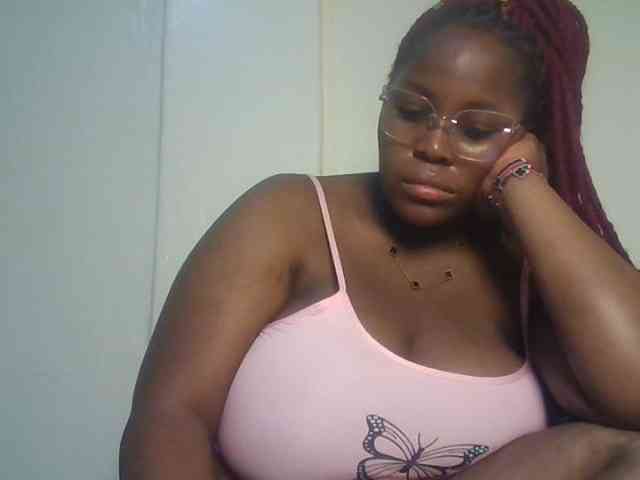 CuteTinkerbella webcam