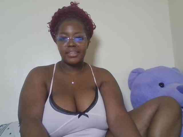 CuteTinkerbella webcam