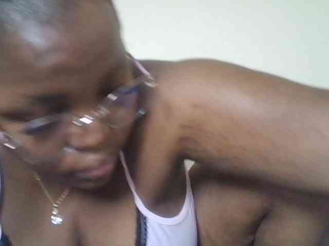 CuteTinkerbella webcam