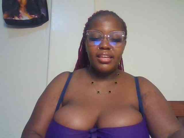 CuteTinkerbella webcam