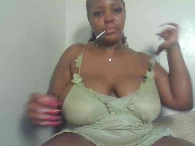CuteTinkerbella webcam