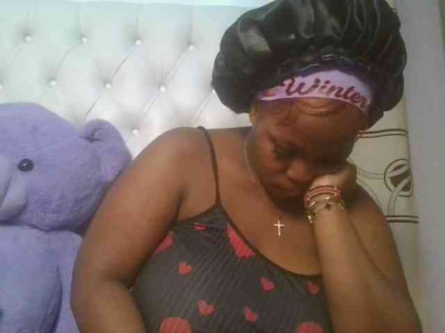 CuteTinkerbella webcam