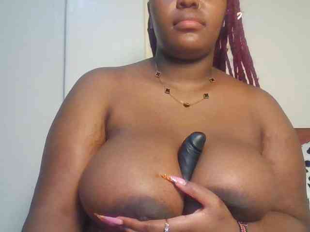 CuteTinkerbella webcam