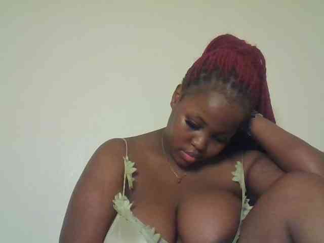CuteTinkerbella webcam