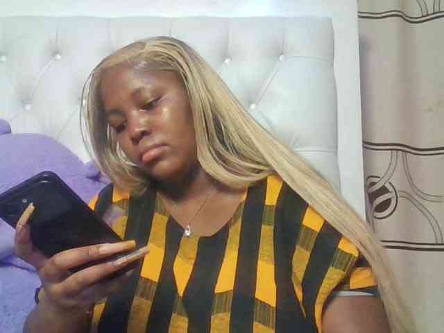 CuteTinkerbella webcam