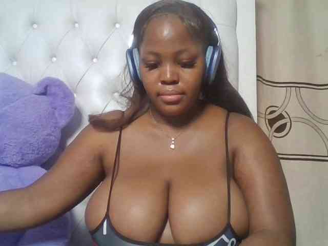 CuteTinkerbella webcam